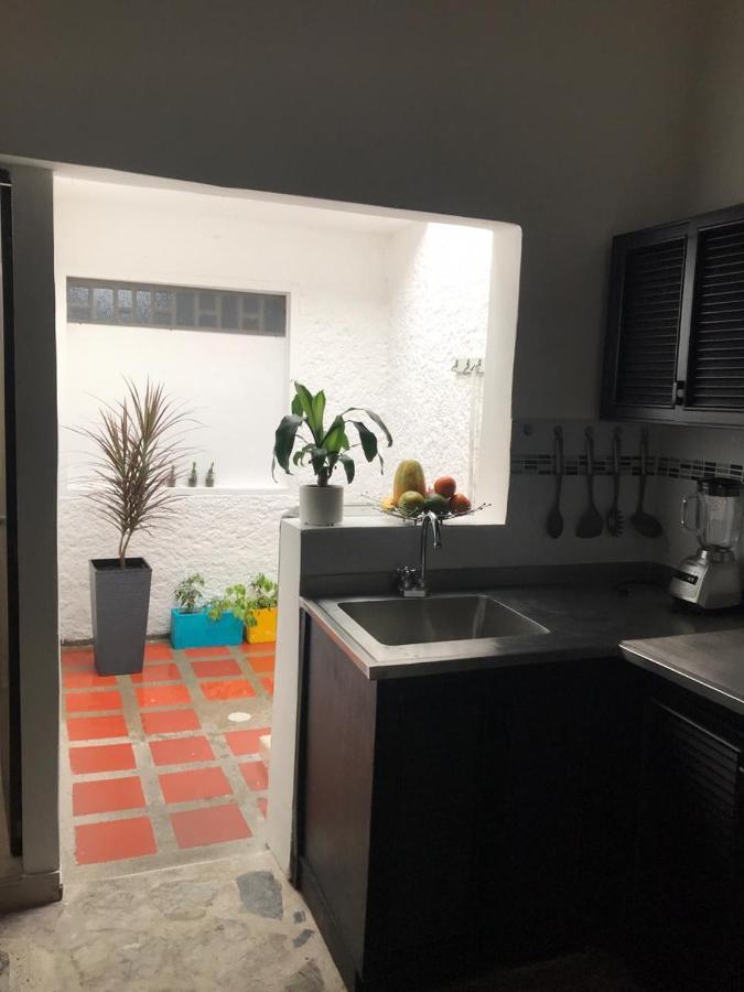 Vip Apartasuites Rosales Medellin Exterior photo